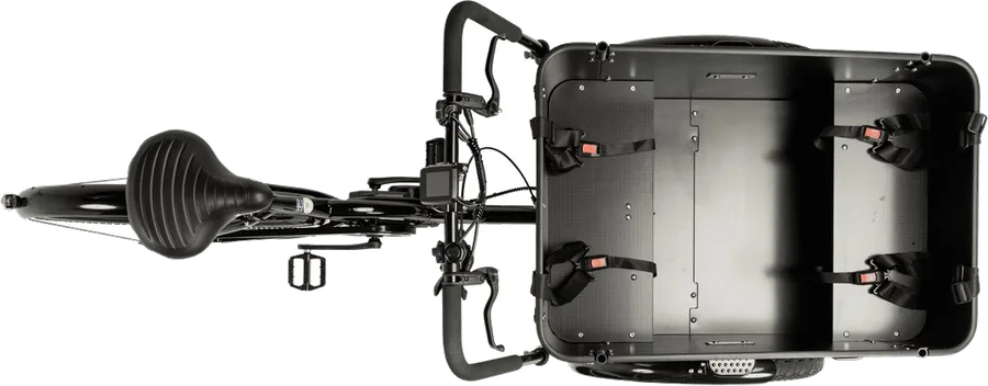 Cargobike Delight ovanifrån med två bänkar i lådan