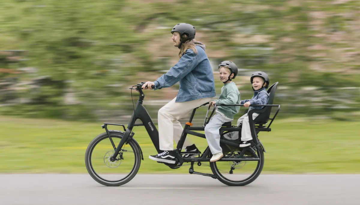 Lådcykel eller cykelvagn 2026: vilket passar dig bäst?